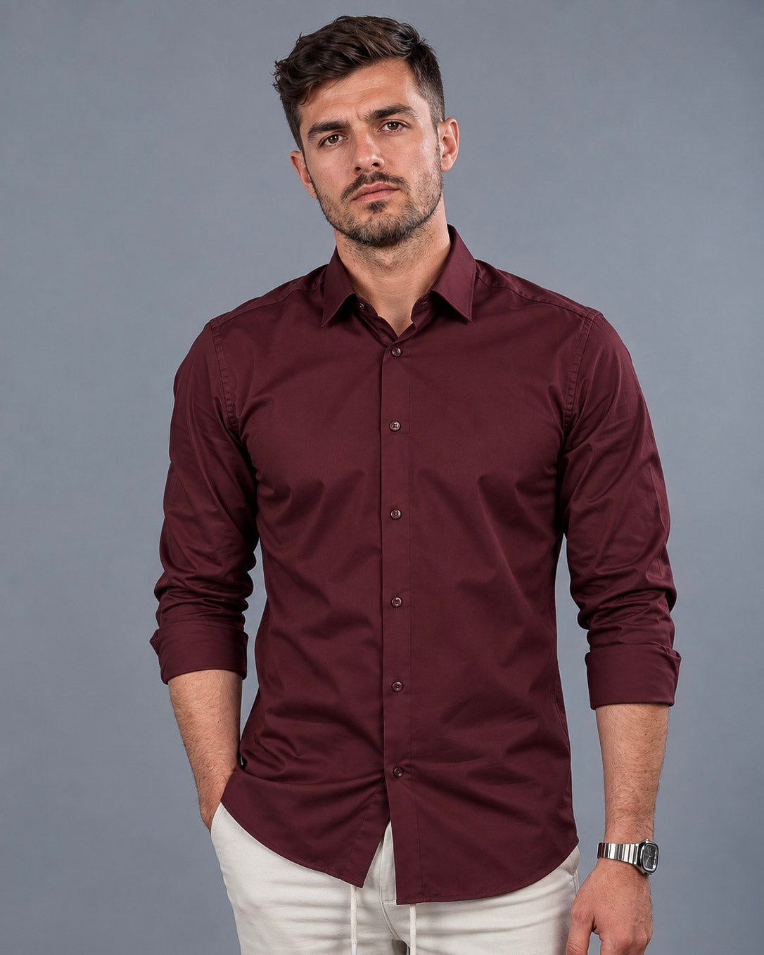 Elegantna slim fit muška košulja – fotografija proizvoda
