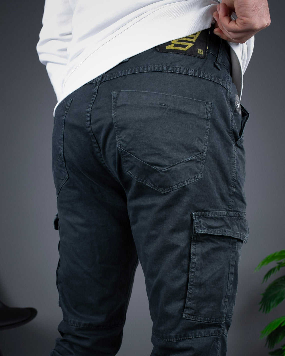 Muške cargo pantalone antracid sive STT2225.