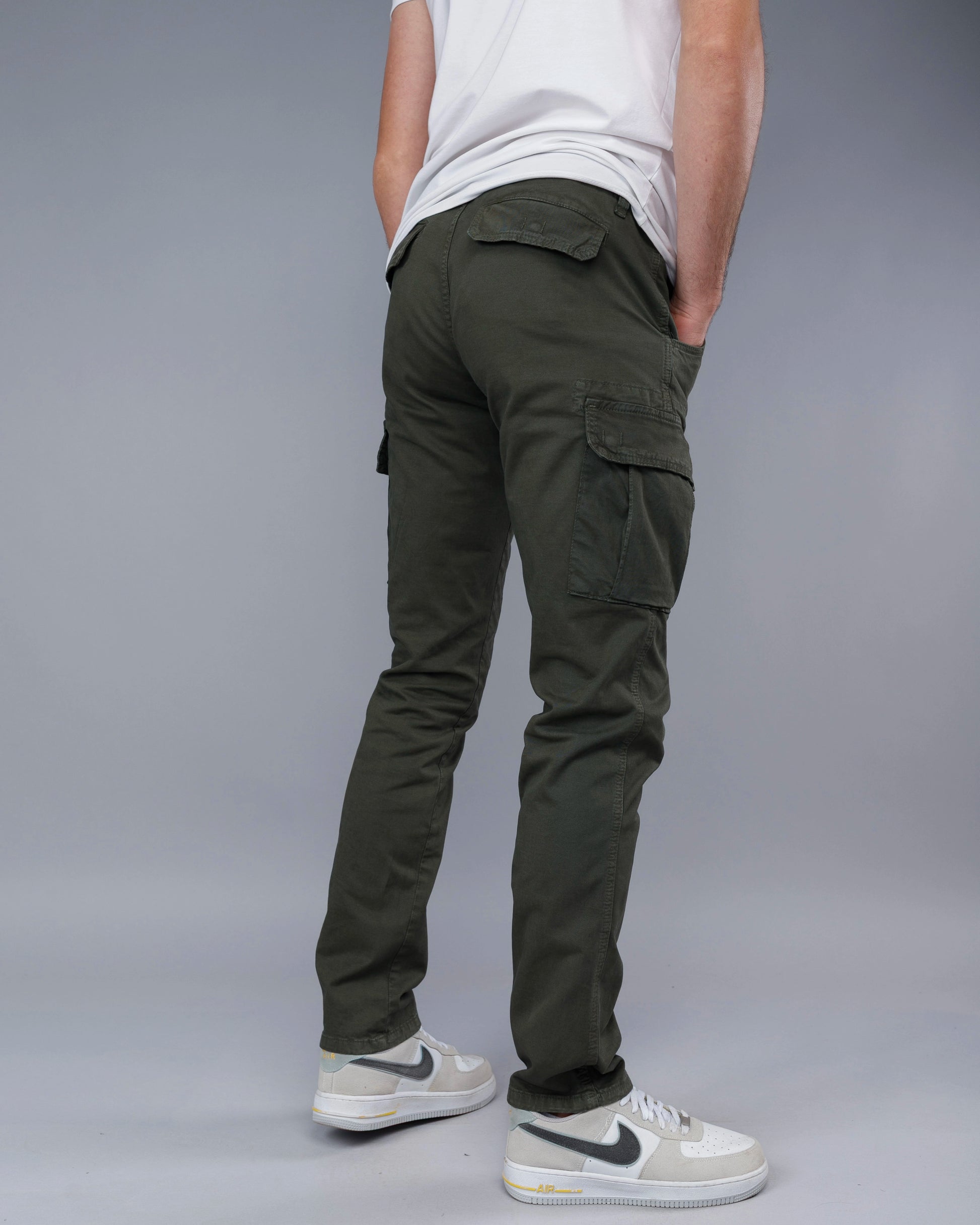 Muske kargo pantalone dužih i širih nogavica STT2943