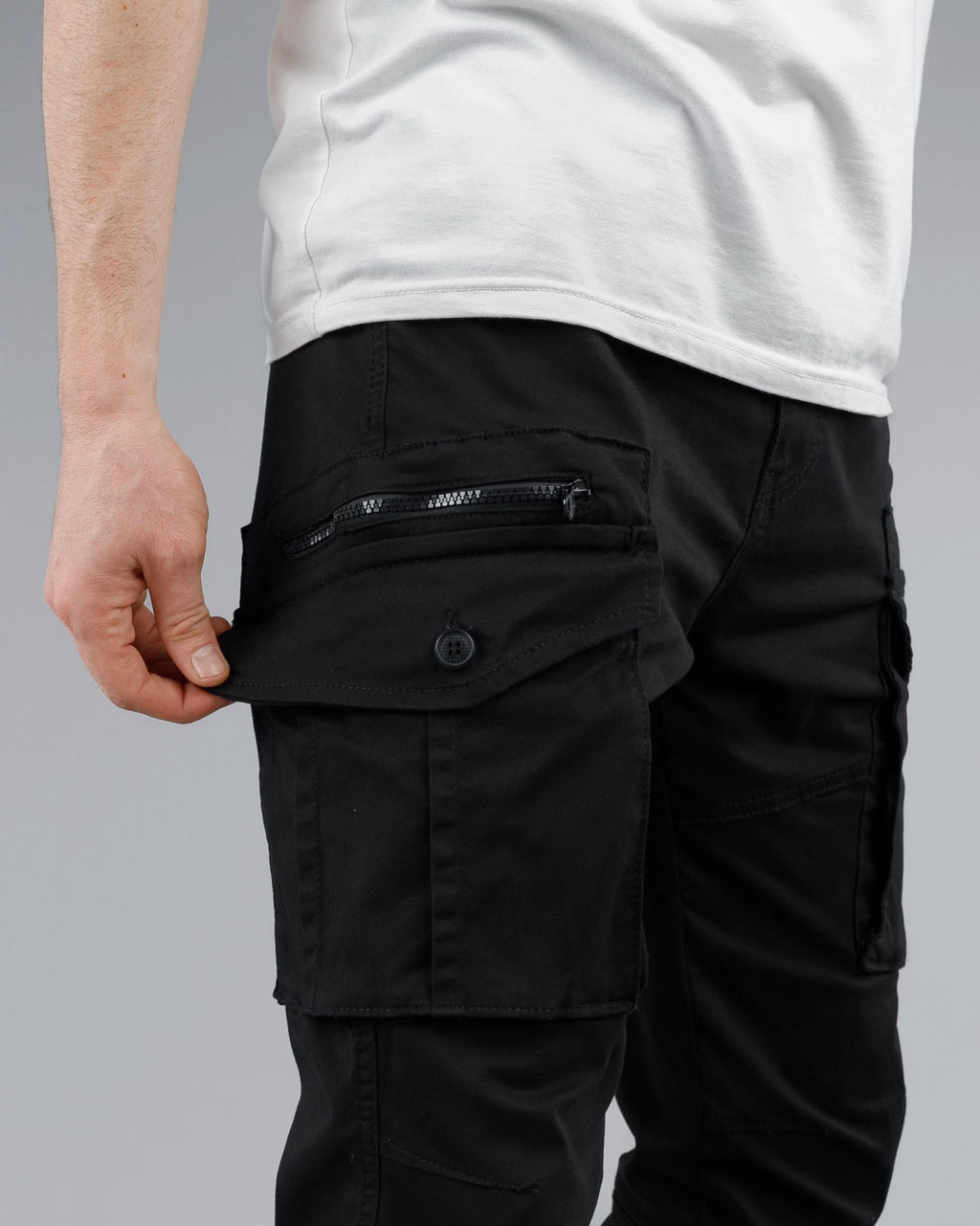 Muske kargo pantalone dužih i širih nogavica STT600BB