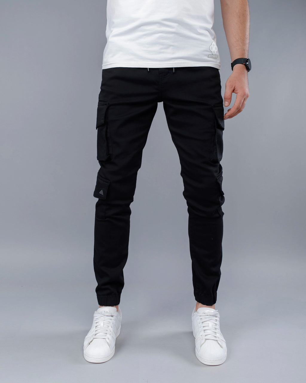 Muške cargo pantalone sa mnogo dzepova STT2599