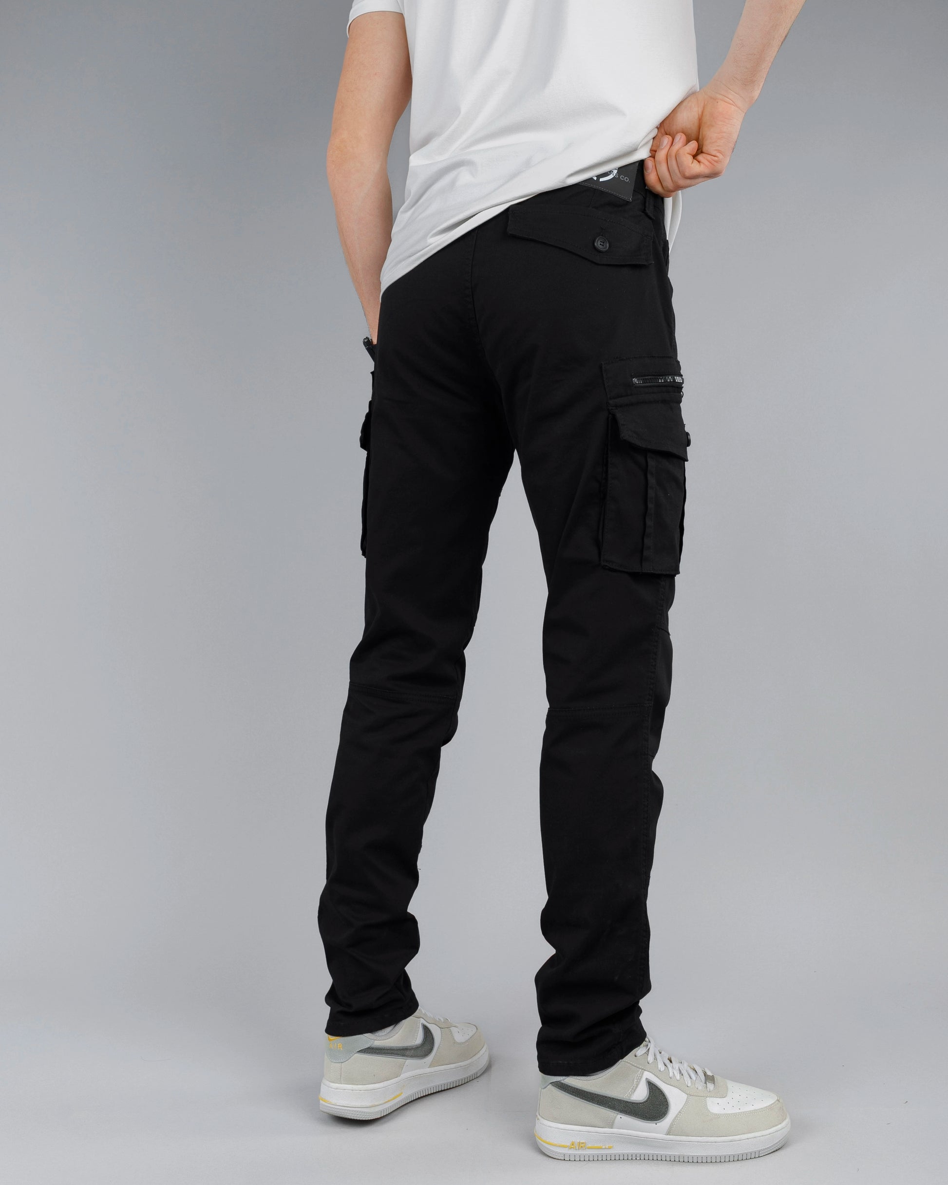 Muske kargo pantalone dužih i širih nogavica STT600BB