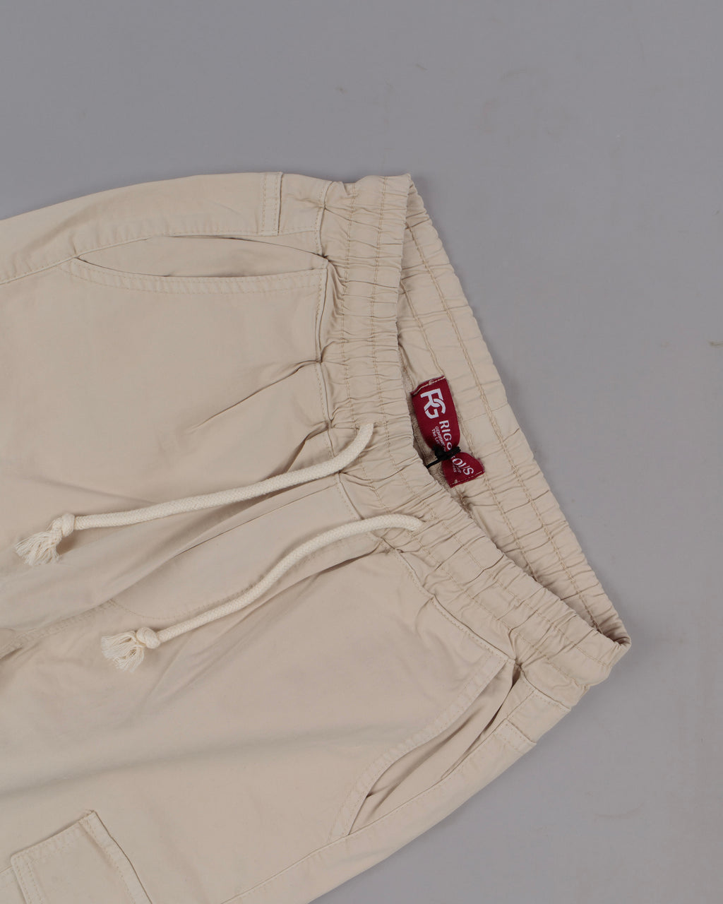 Kargo pantalone od tanjeg materijala STTRT