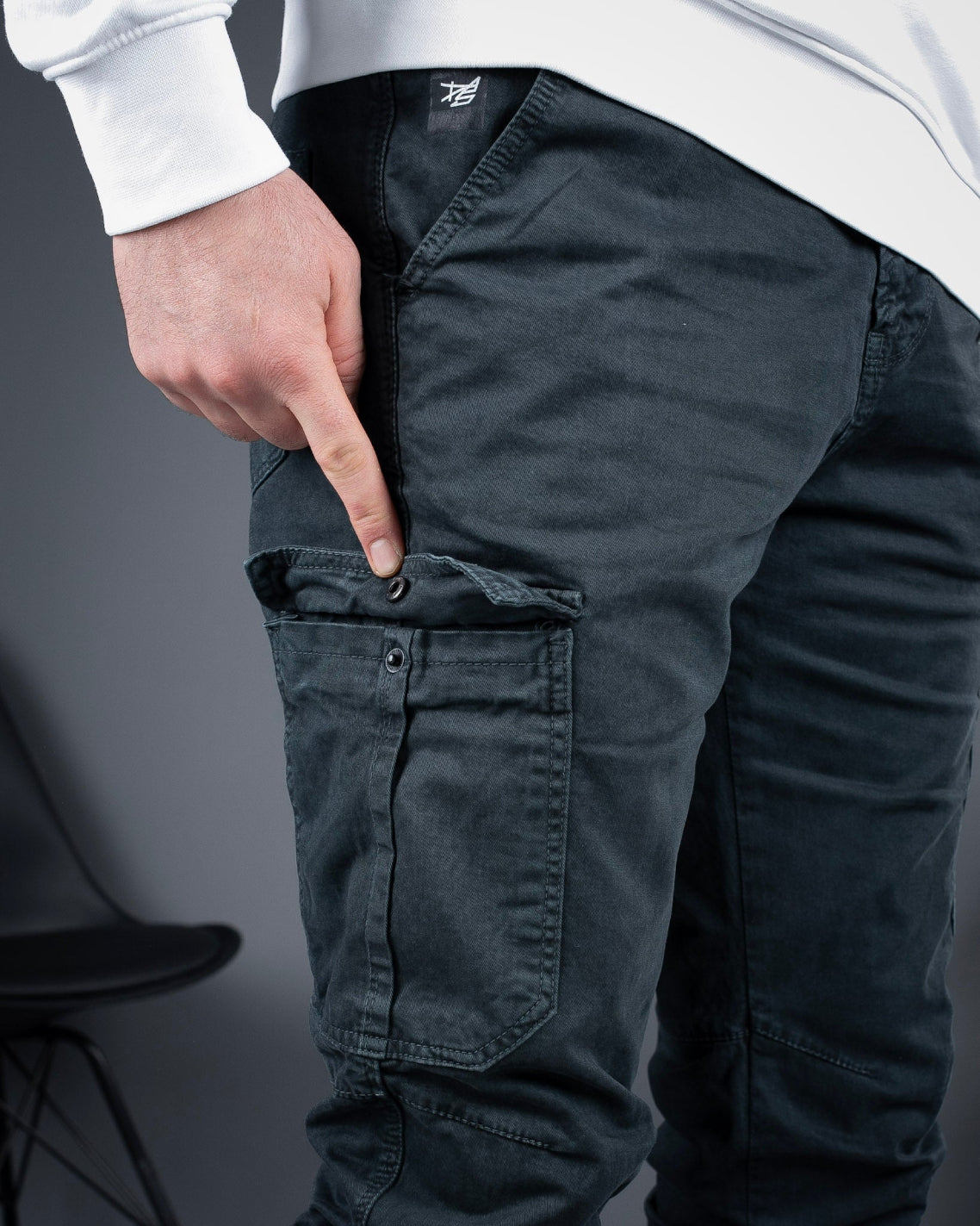 Muške cargo pantalone antracid sive STT2225.