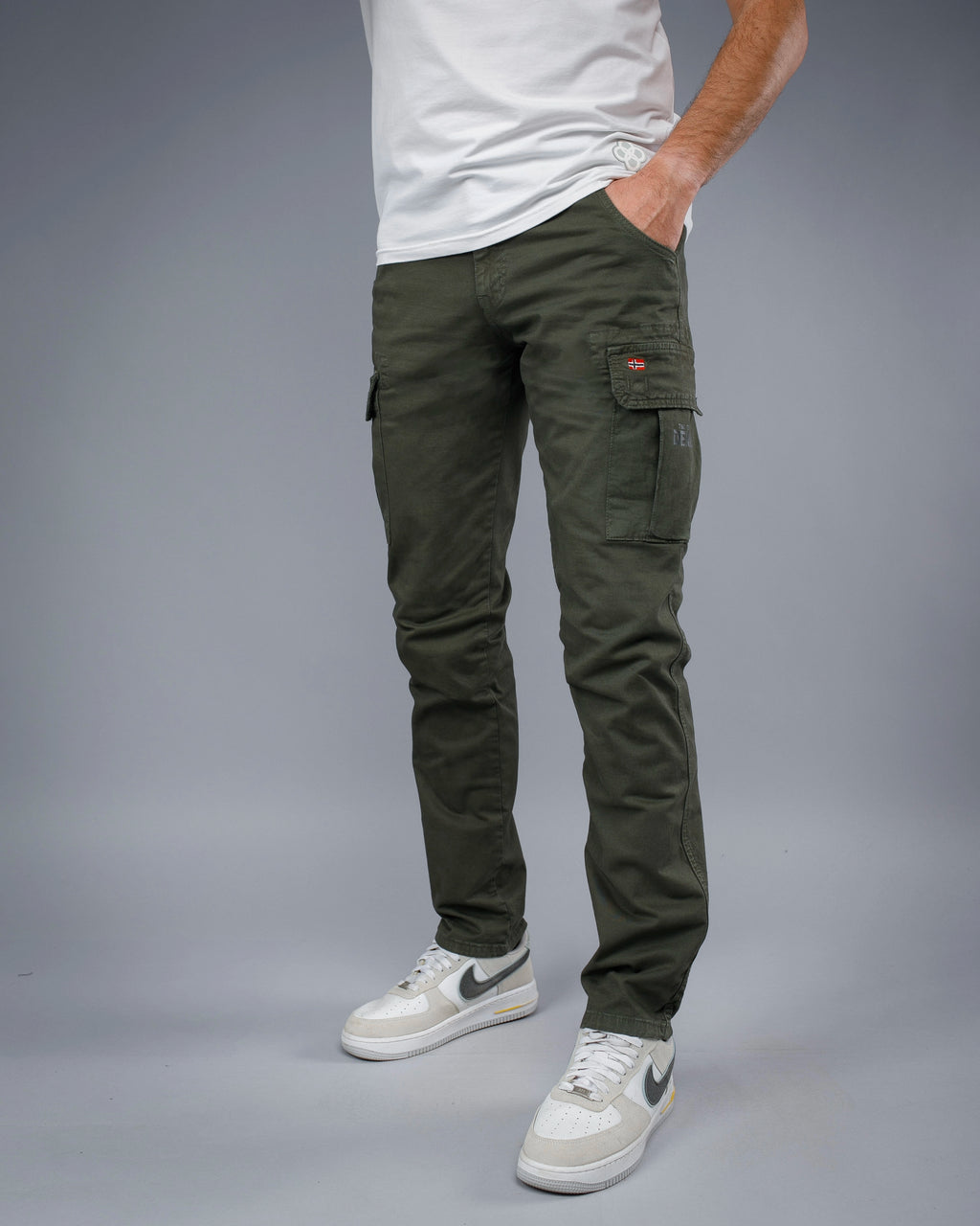 Muske kargo pantalone dužih i širih nogavica STT2943