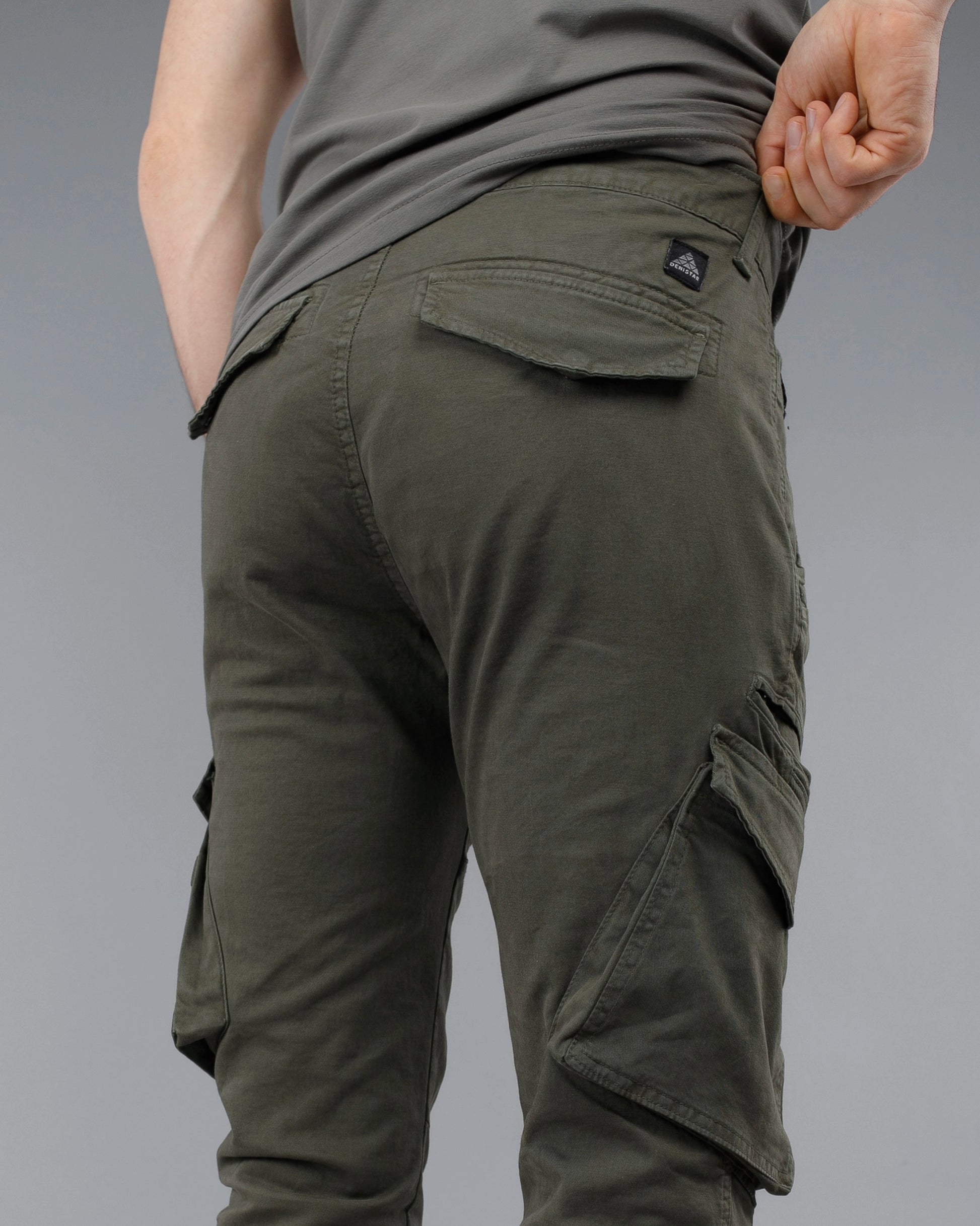Muške kargo pantalone STT2997