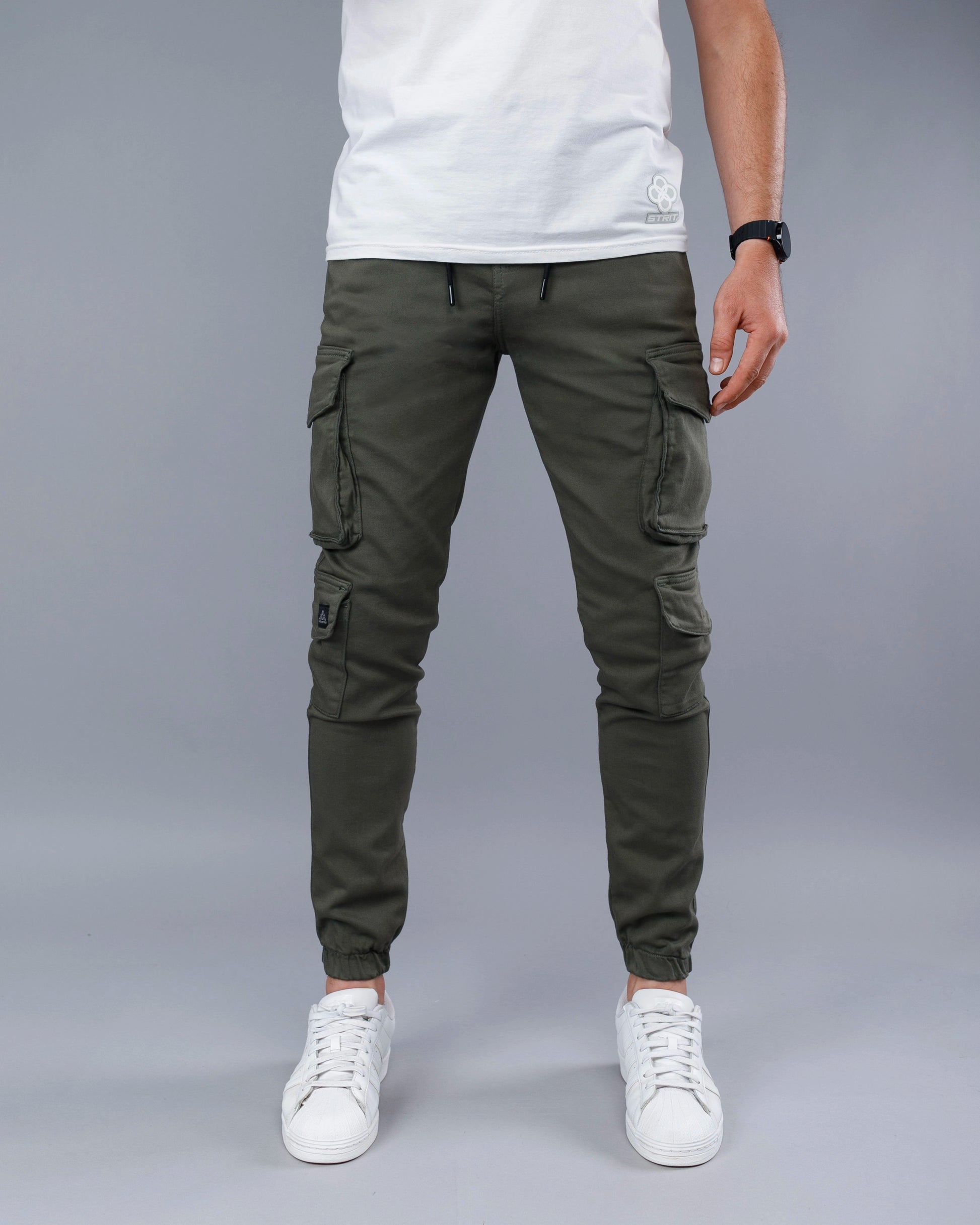 Muške cargo pantalone sa mnogo dzepova STT2599
