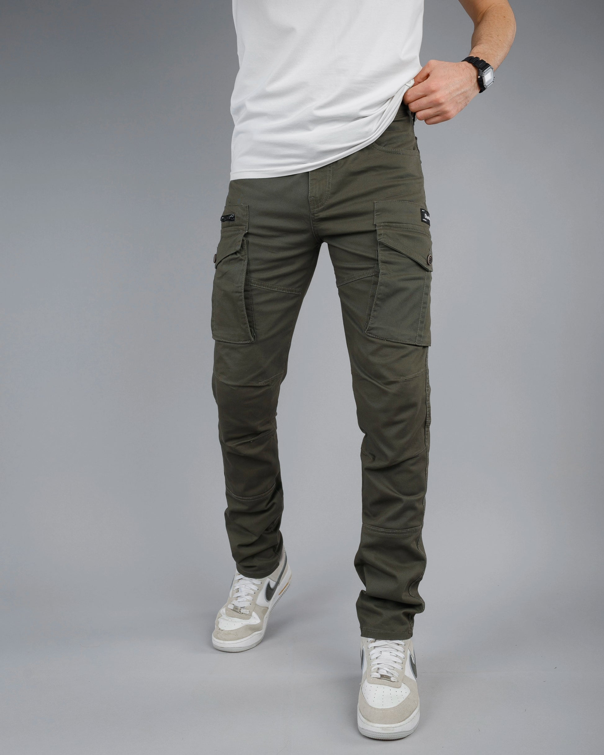 Muske kargo pantalone dužih i širih nogavica STT600BB