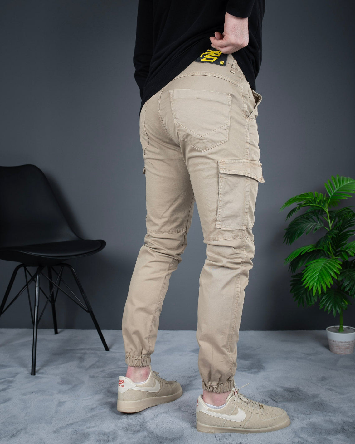 Muške cargo pantalone krem STT2225.