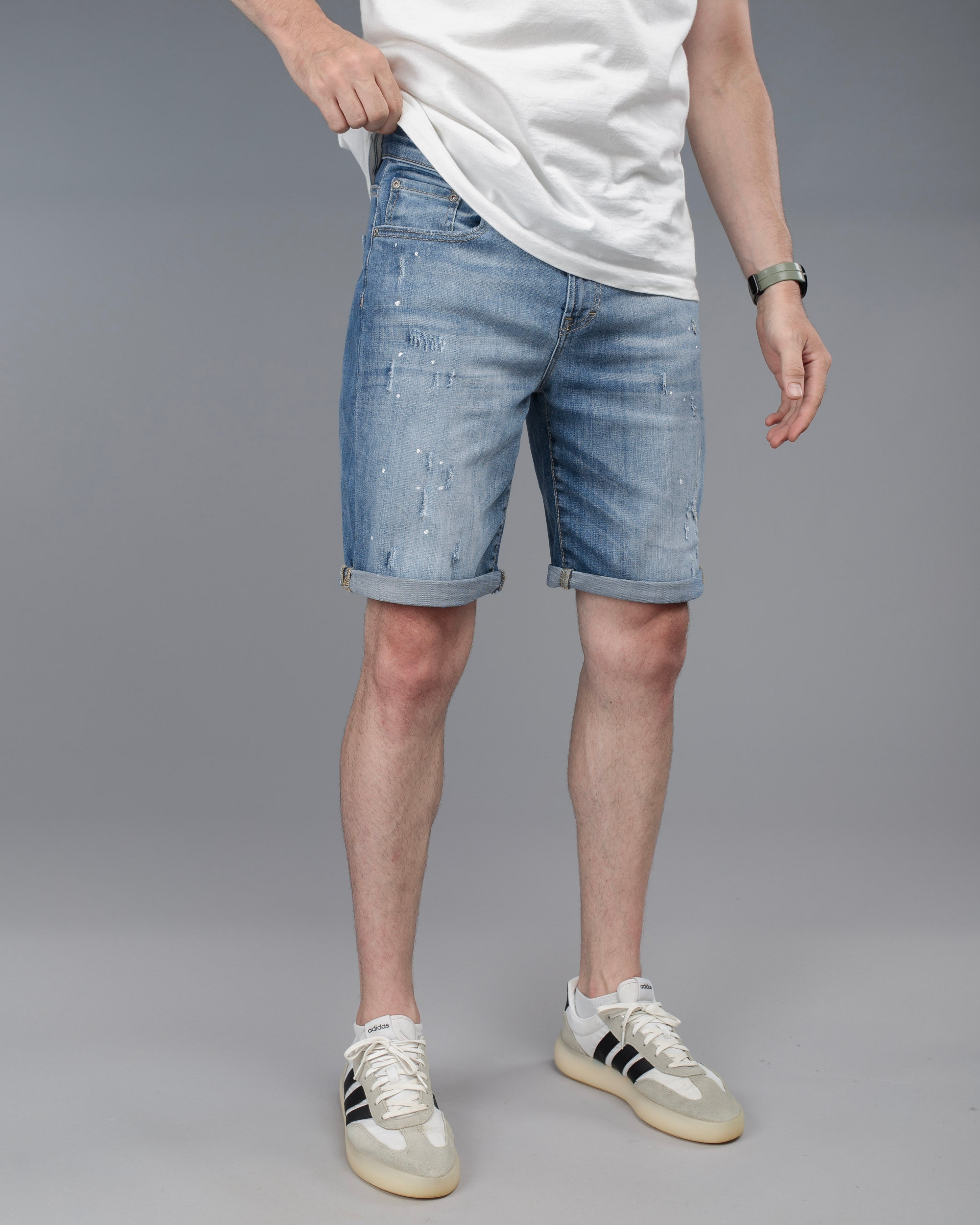 Muške jeans sorts svetlo plavi grebani STT3020