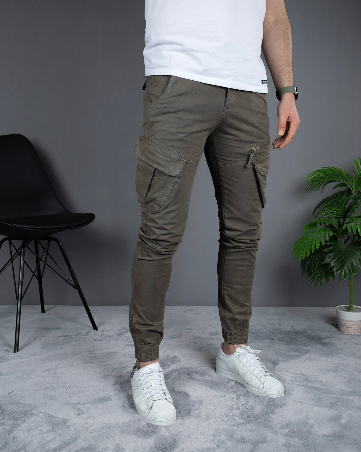 Muške cargo pantalone Maslinasta SMB STT2708.
