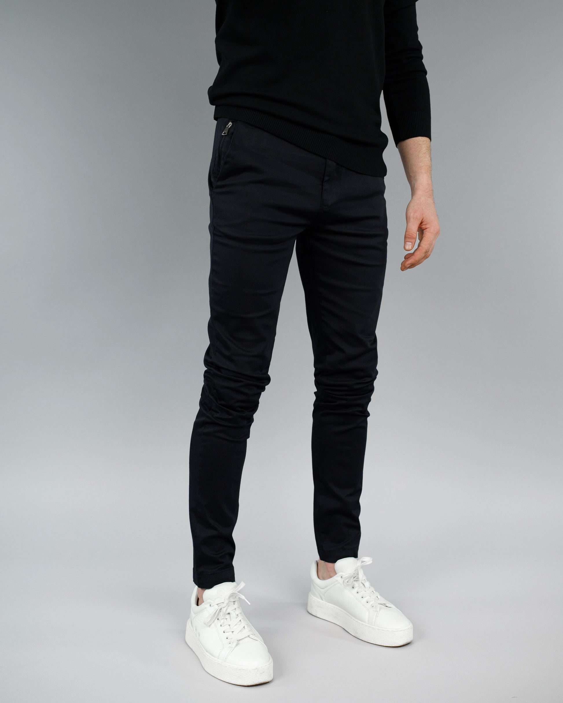 Muške Elegantne Slimfit Pantalone – Crne STT2895