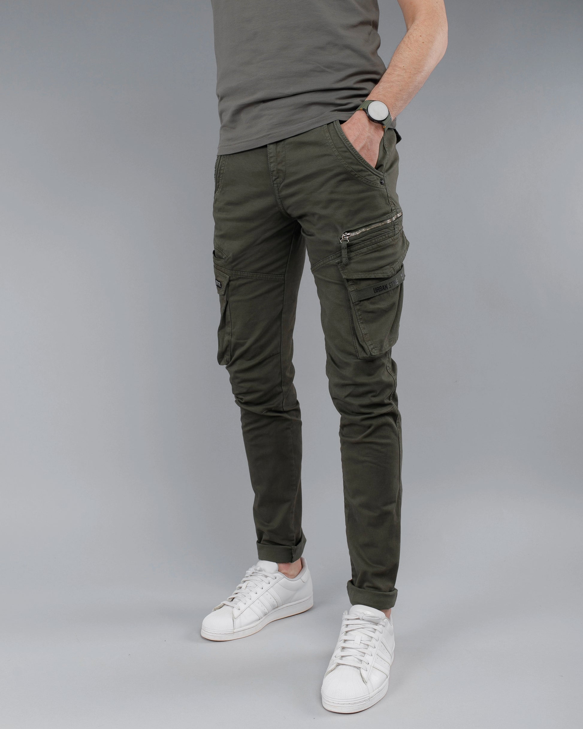 Muške kargo pantalone STT2997