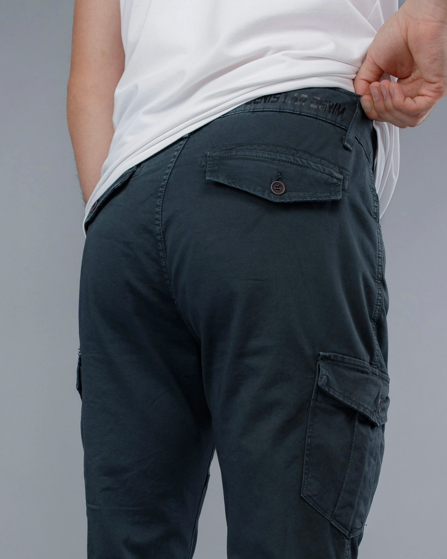 Muške kargo pantalone STT2548