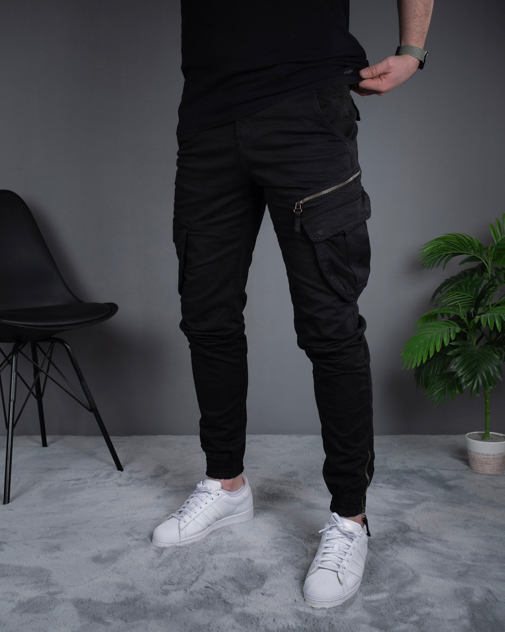 Muške cargo pantalone crna STT2708.