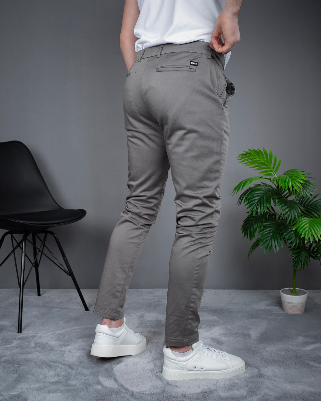 Muške Elegantne Slimfit Pantalone Sive STT2895.