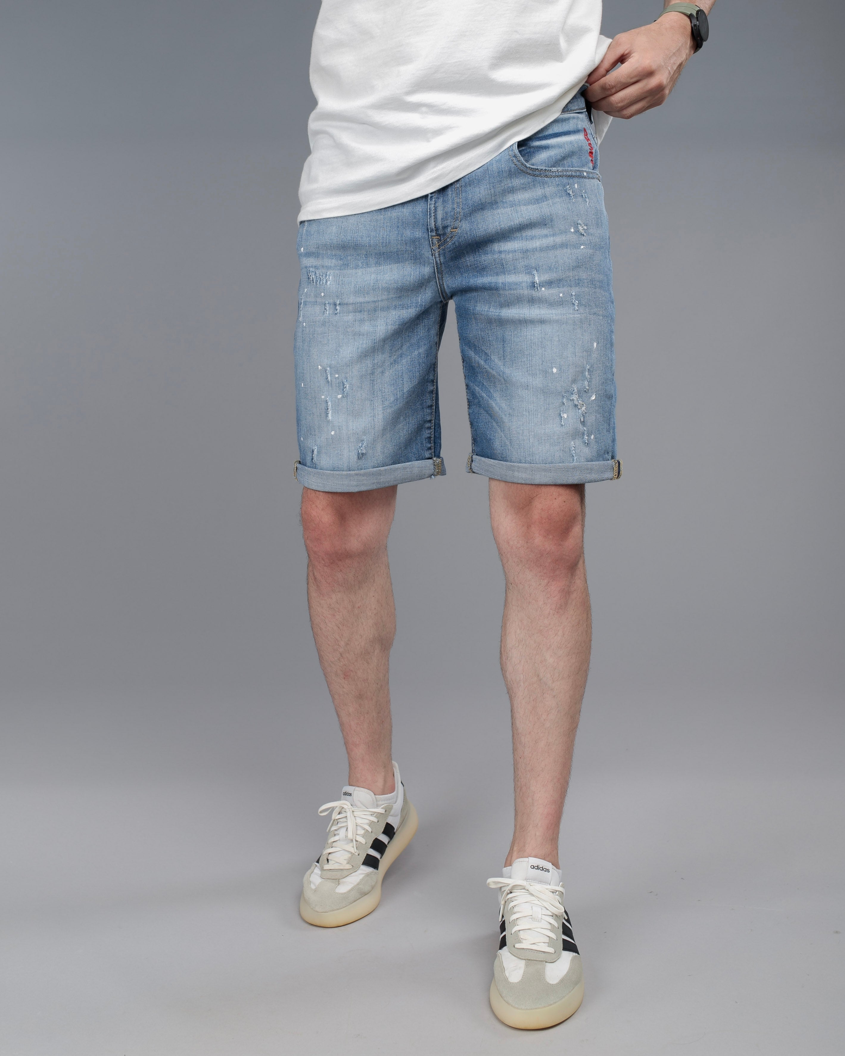Muške jeans sorts svetlo plavi grebani STT3020