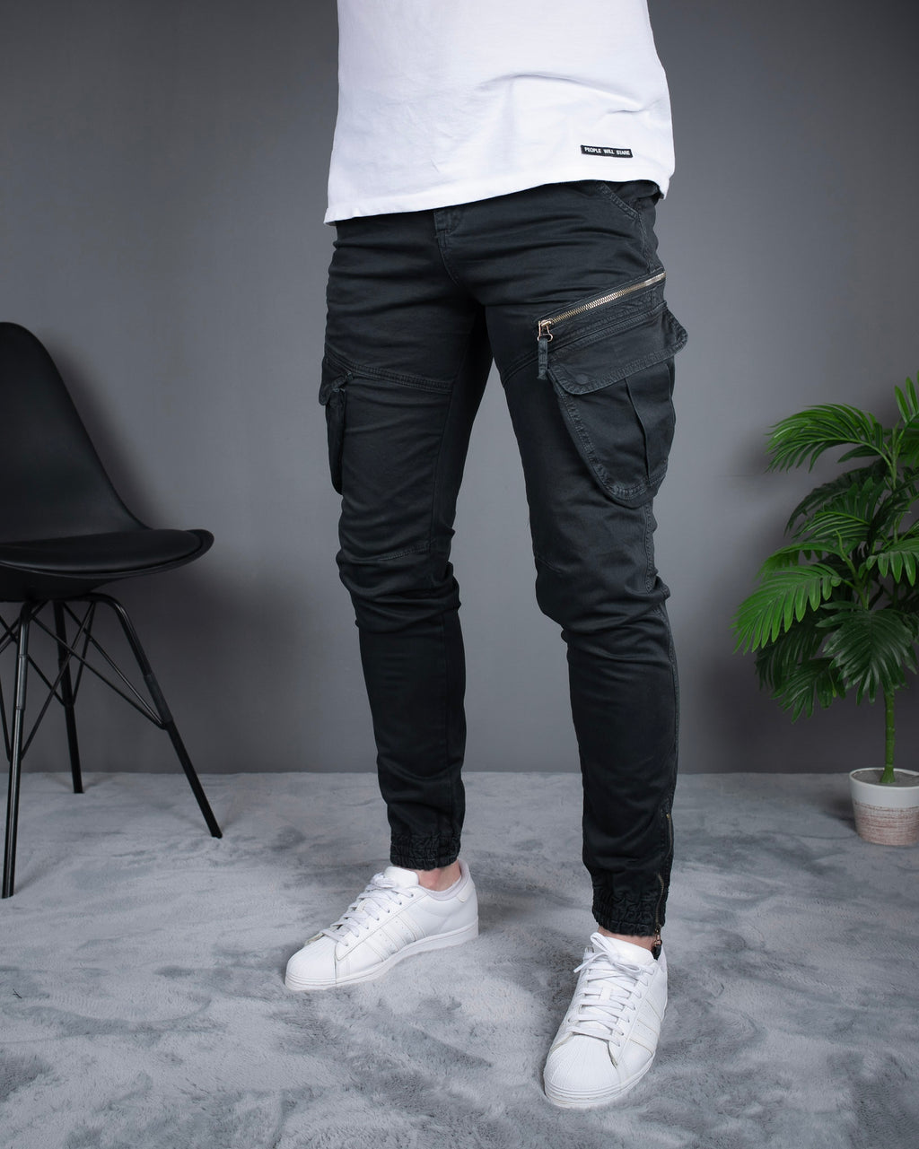Muške cargo pantalone tamno siva STT2708.