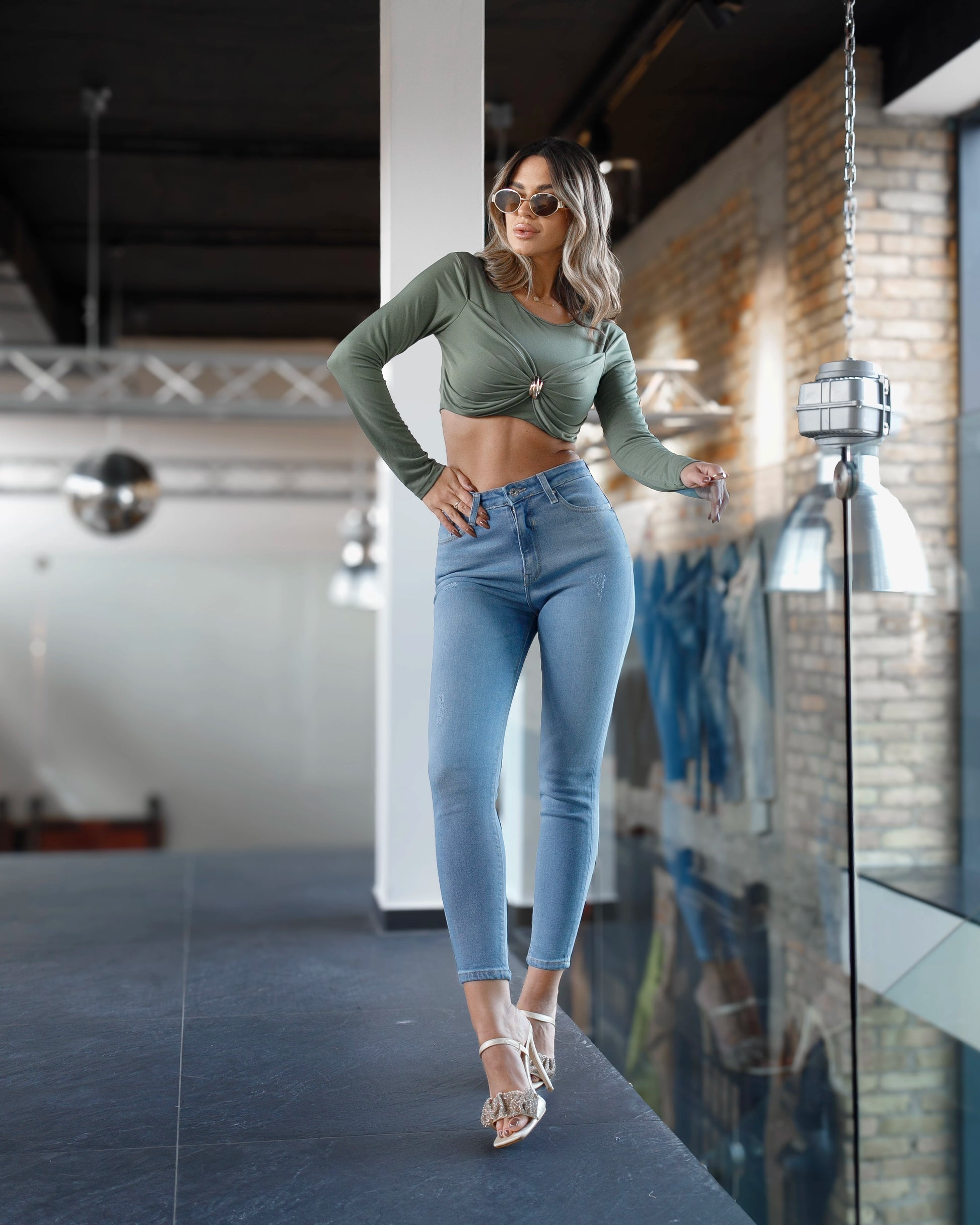 Ženske slimFit farmerke STT3657